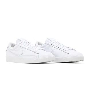 Nike Blazer Low White